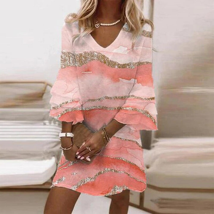 Robe Courte Femme Chic – Coupe Fluide avec Imprimé Marbré et Détails Dorés