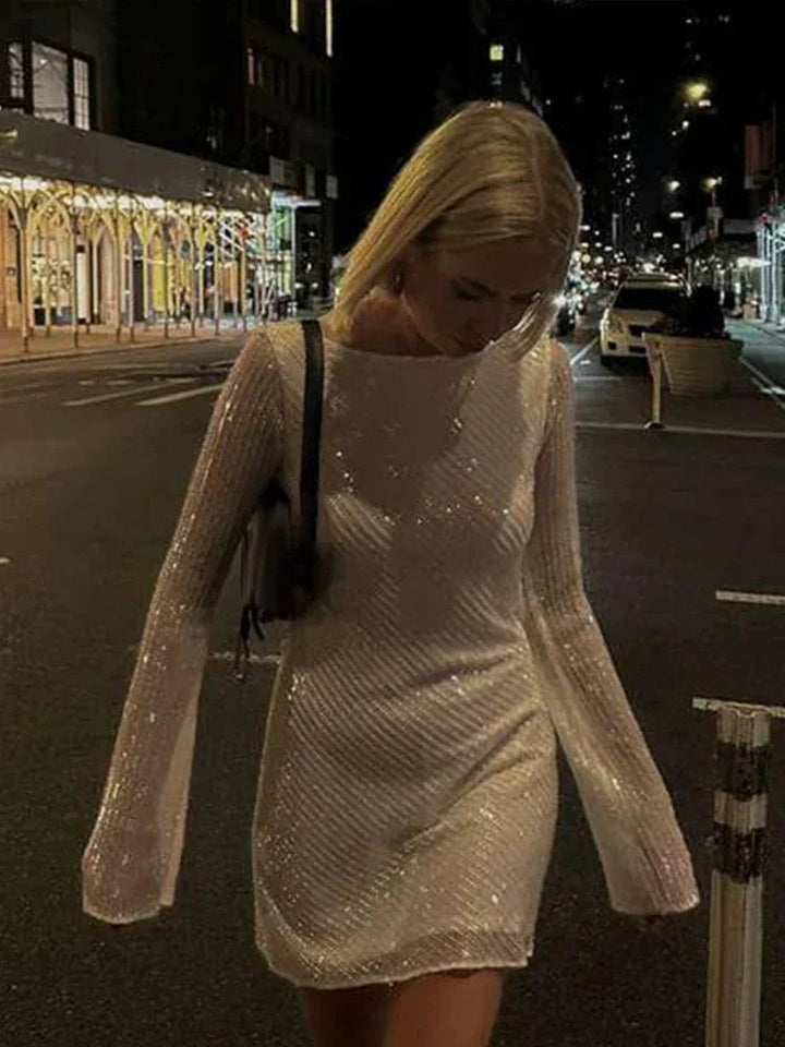 Robe à manches longues sans dos