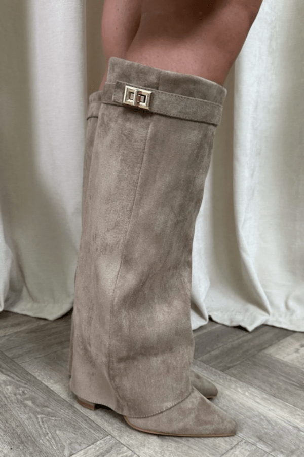 Bottes en fourrure souple