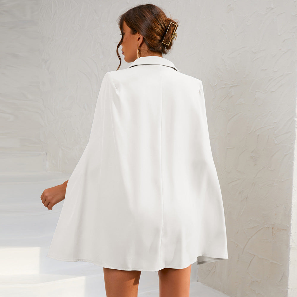 Robe cape boutonnée sans manches formelle - Renata