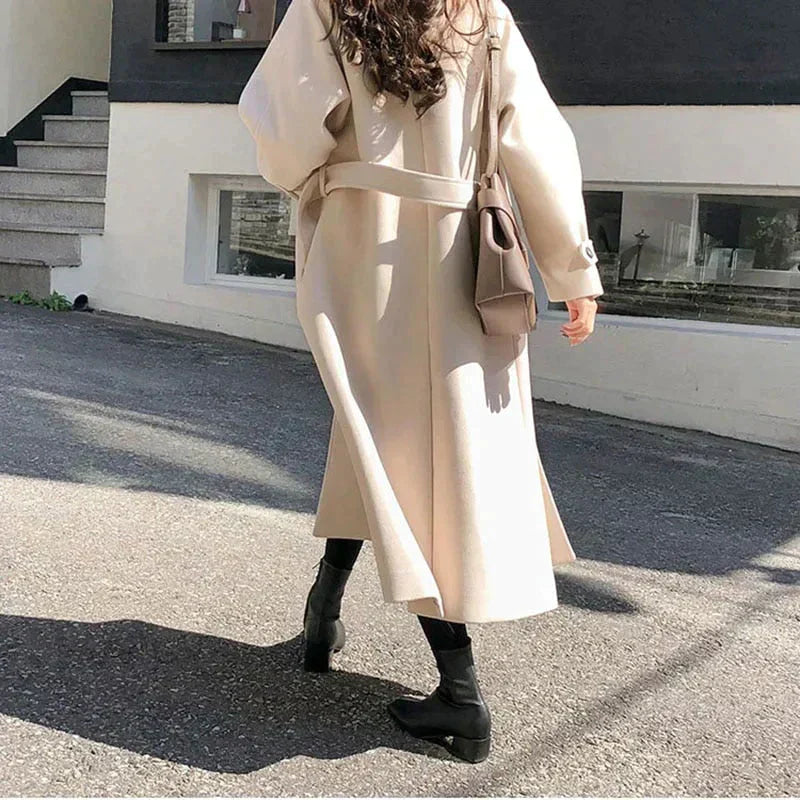Elegant long coat for women - Uschia