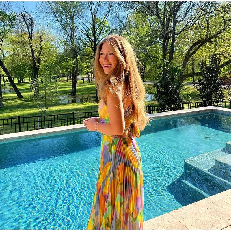 Robe Longue Plissée Femme – Bretelles Fines & Décolleté Plongeant – Robe de Vacances Élégante et Colorée