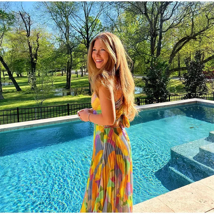 Robe Longue Plissée Femme – Bretelles Fines & Décolleté Plongeant – Robe de Vacances Élégante et Colorée