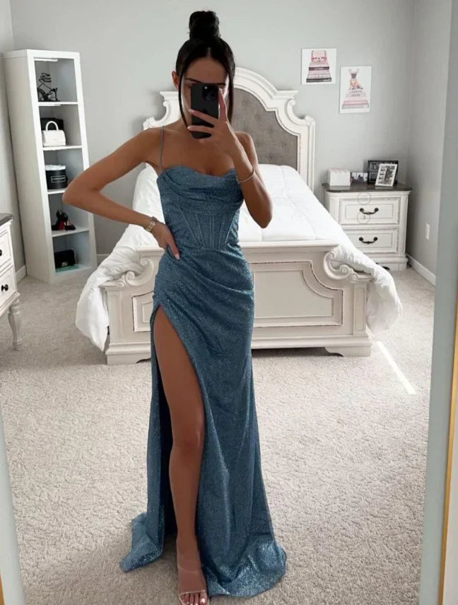 Schlitzkleid