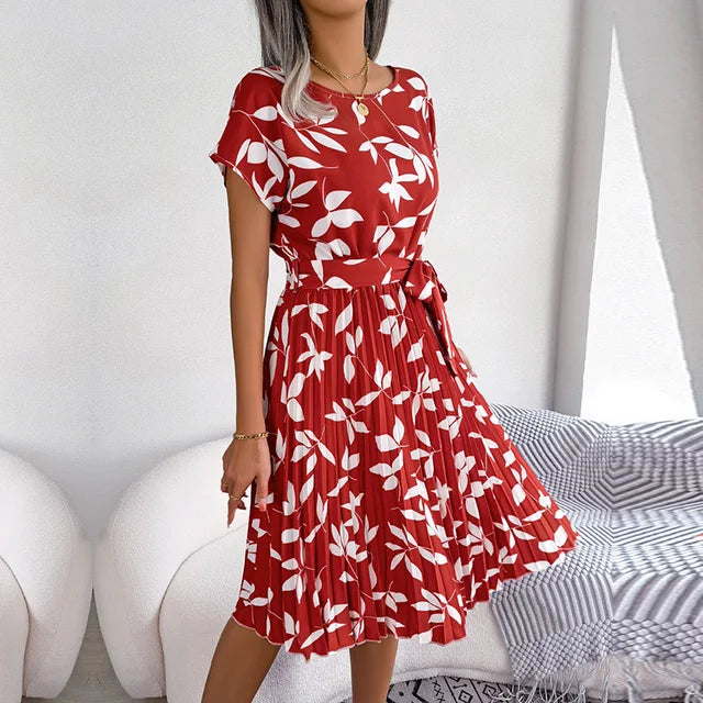 Robe Mi-Longue Plissée à Imprimé Fleuri – Style Bohème Chic avec Ceinture Taille