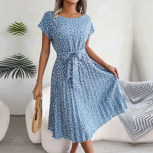 Robe Mi-Longue Plissée à Imprimé Fleuri – Style Bohème Chic avec Ceinture Taille