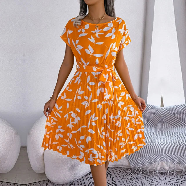 Robe Mi-Longue Plissée à Imprimé Fleuri – Style Bohème Chic avec Ceinture Taille