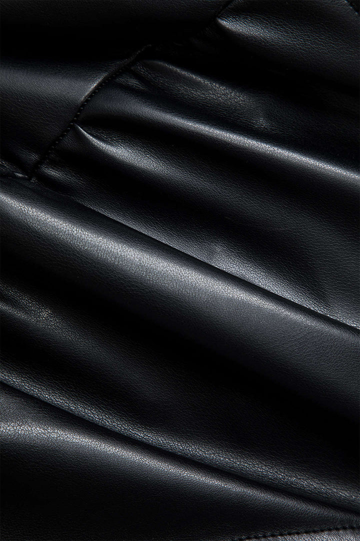 Mini robe à col rond en similicuir