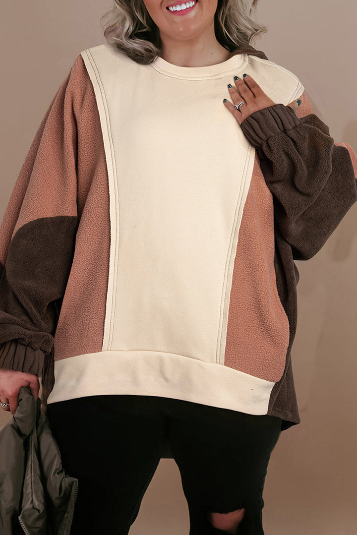 Manon – Hoodie marron oversize avec blocs de couleurs et coutures apparentes