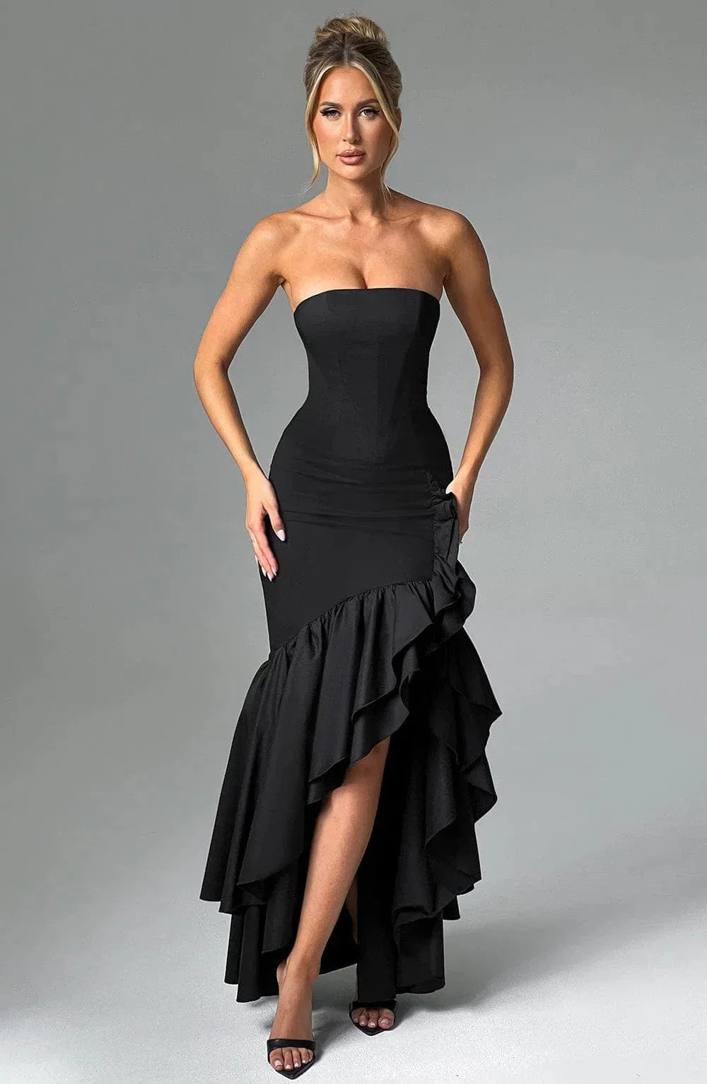 Robe débardeur avec fente.