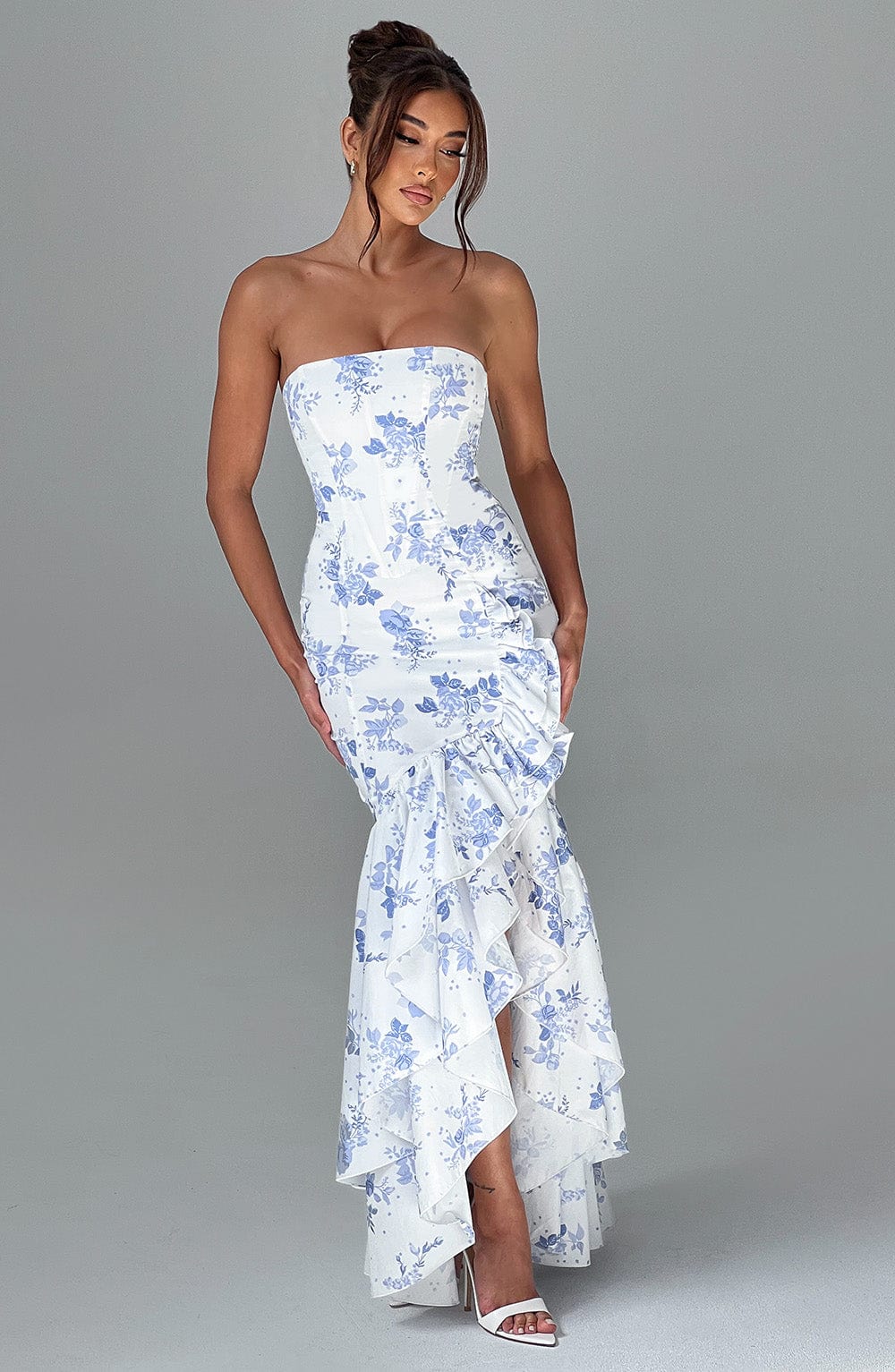 Robe débardeur avec fente.
