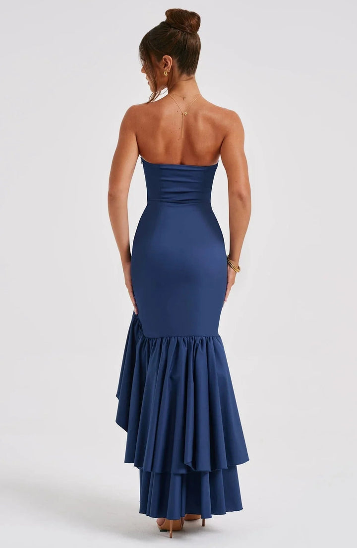 Robe débardeur avec fente.