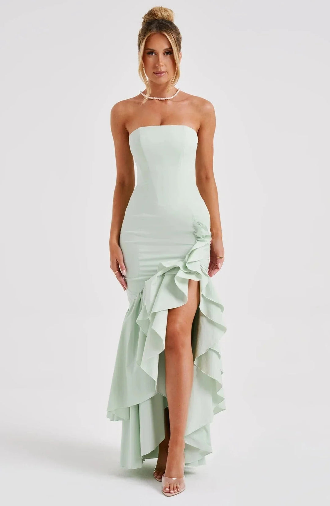 Robe débardeur avec fente.