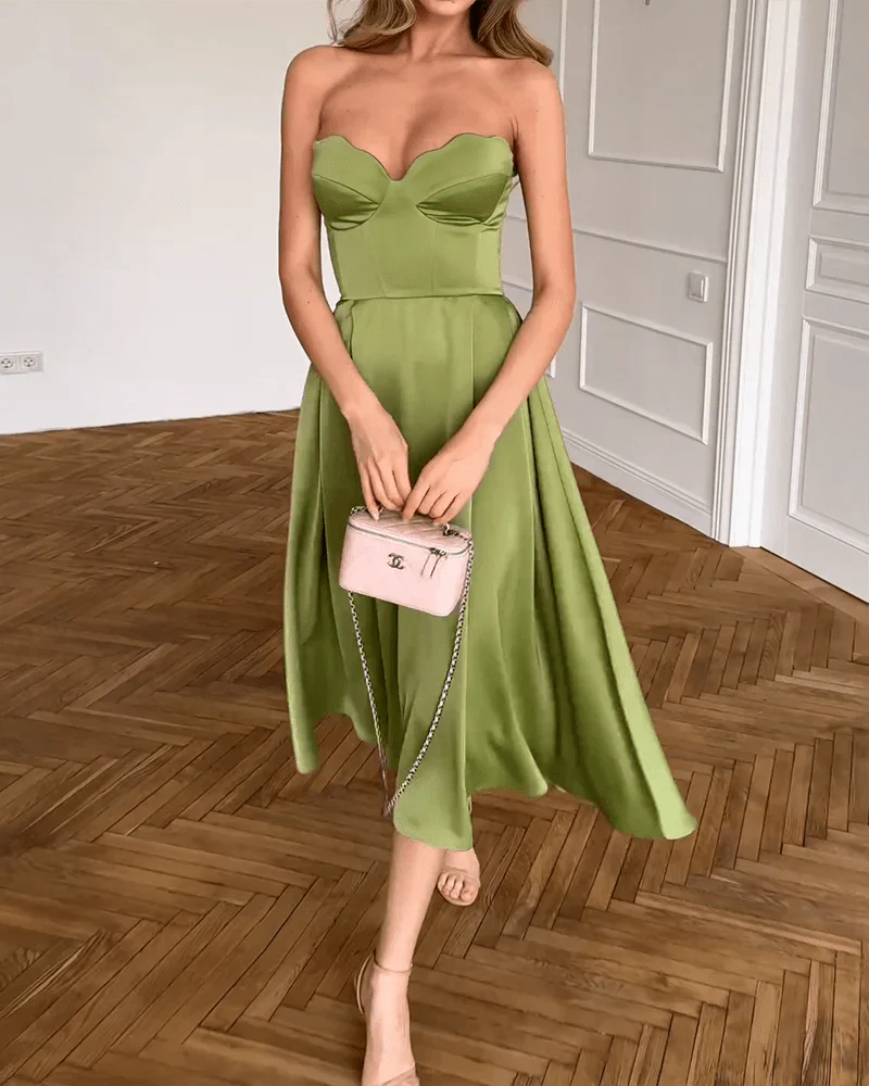 Robe Bustier Adyson – Élégance et Sophistication Intemporelles
