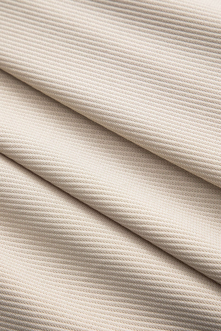Robe Dos Nu à Capuche - Confort et Élégance Décontractée