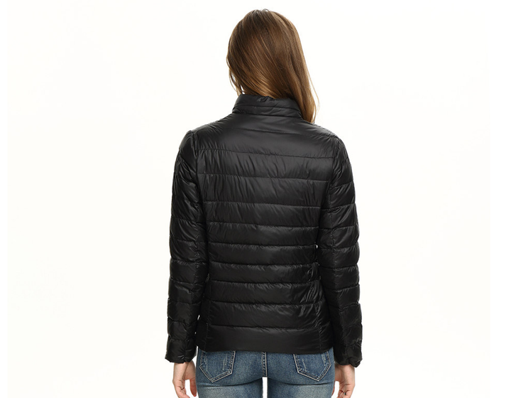 Veste en duvet légère et imperméable pour l'automne 2025 - Élégance urbaine