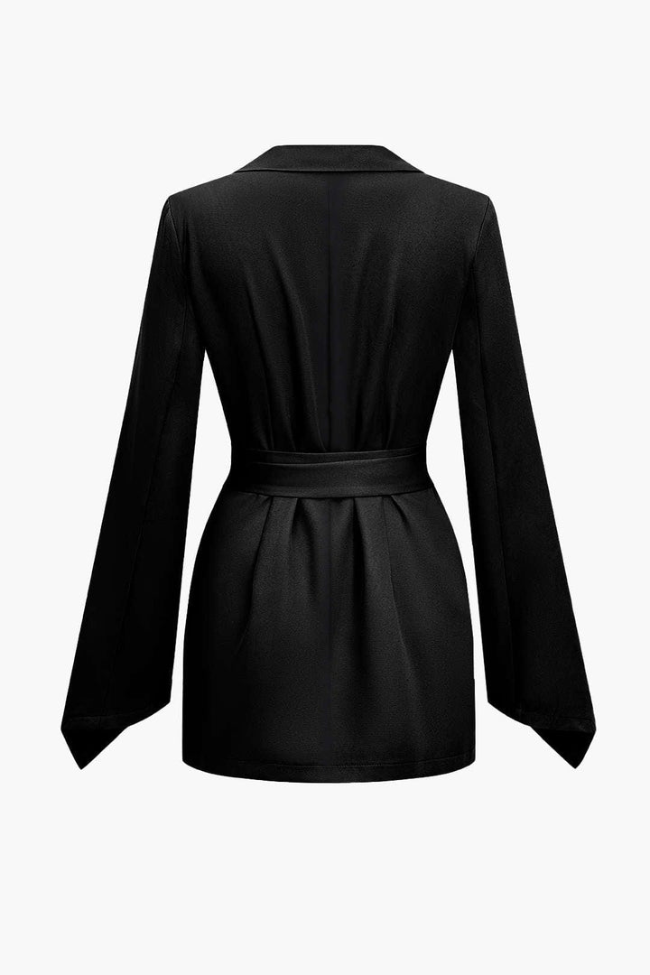 Blazer ceinturé à col à revers