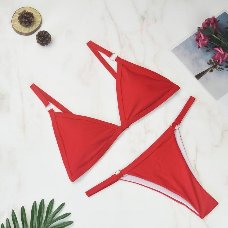 Bikini Due Pezzi Moderno con Accenti Dorati