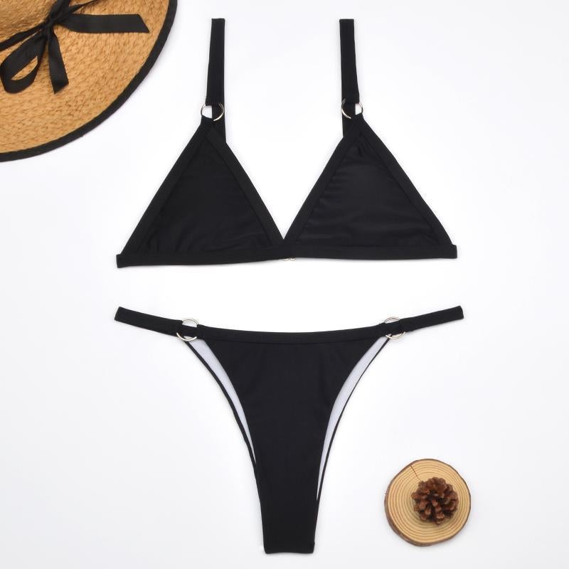 Bikini Due Pezzi Moderno con Accenti Dorati