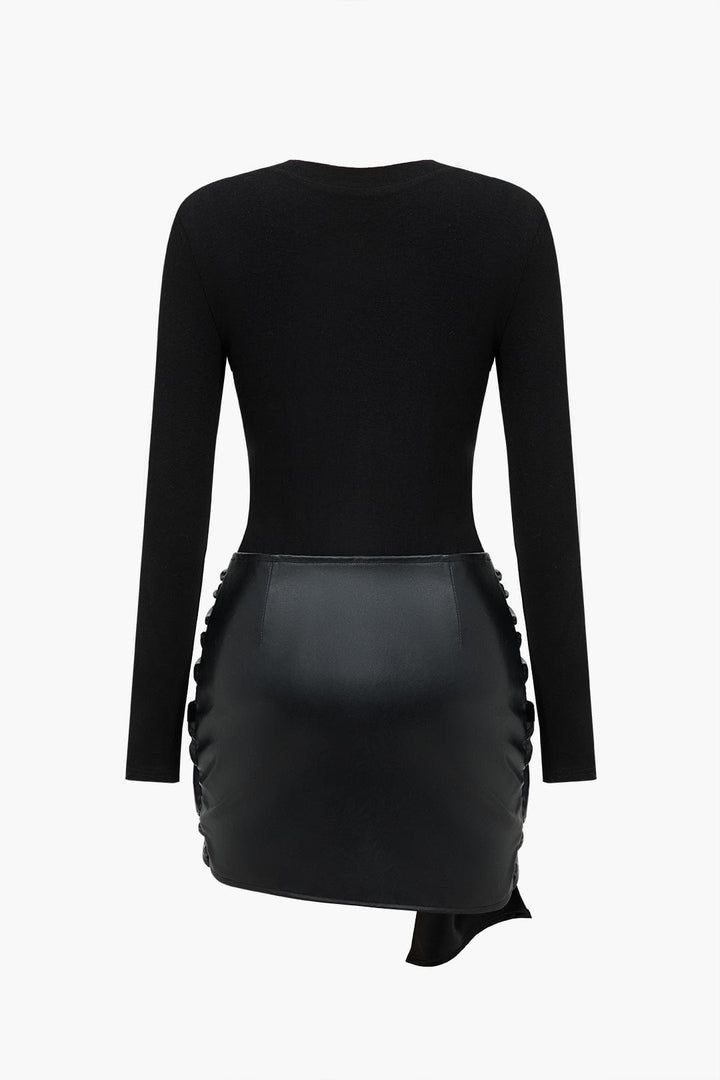 Mini robe à col rond en similicuir