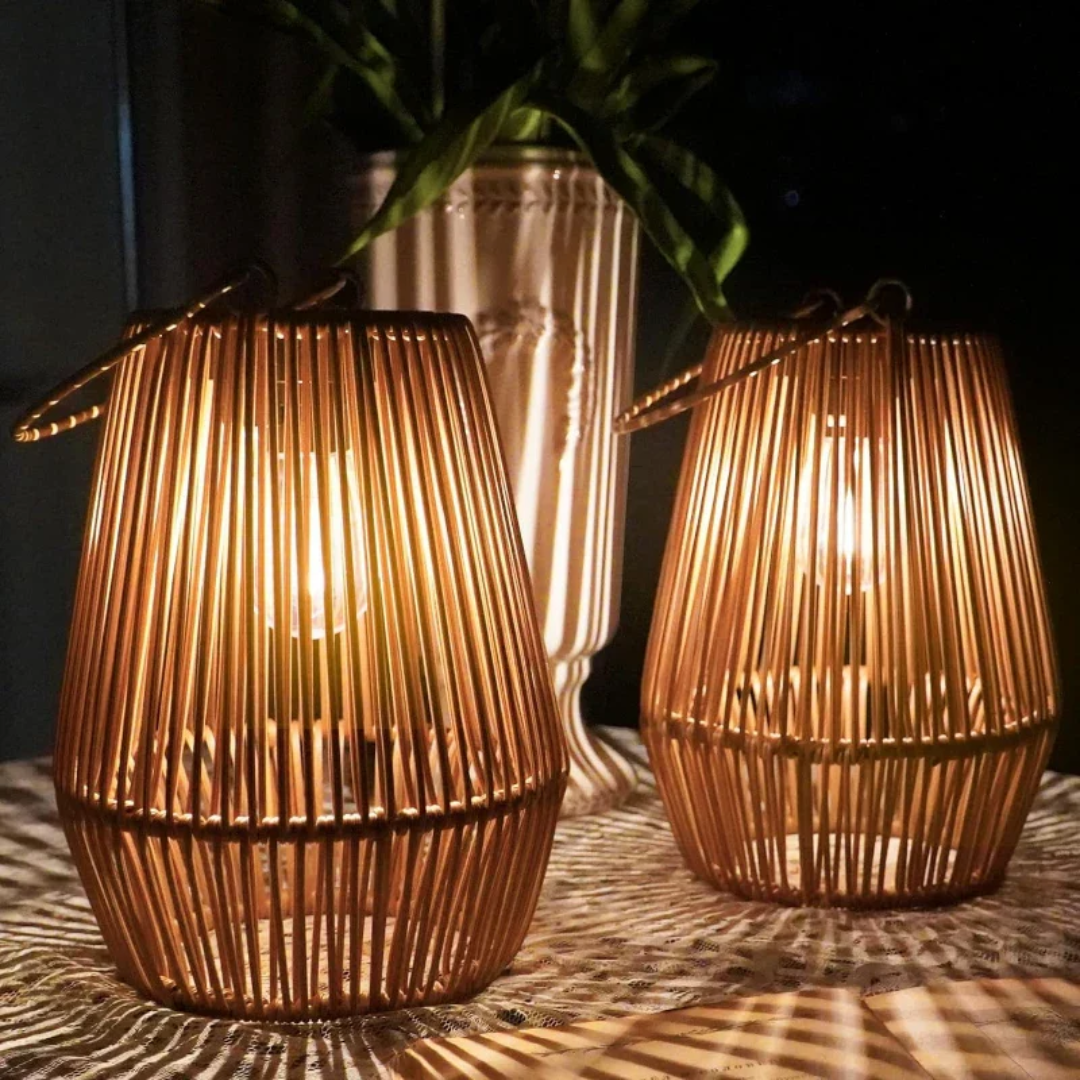 Lampa solarna ogrodowa wodoodporna i ręcznie wykonana - SunWeave