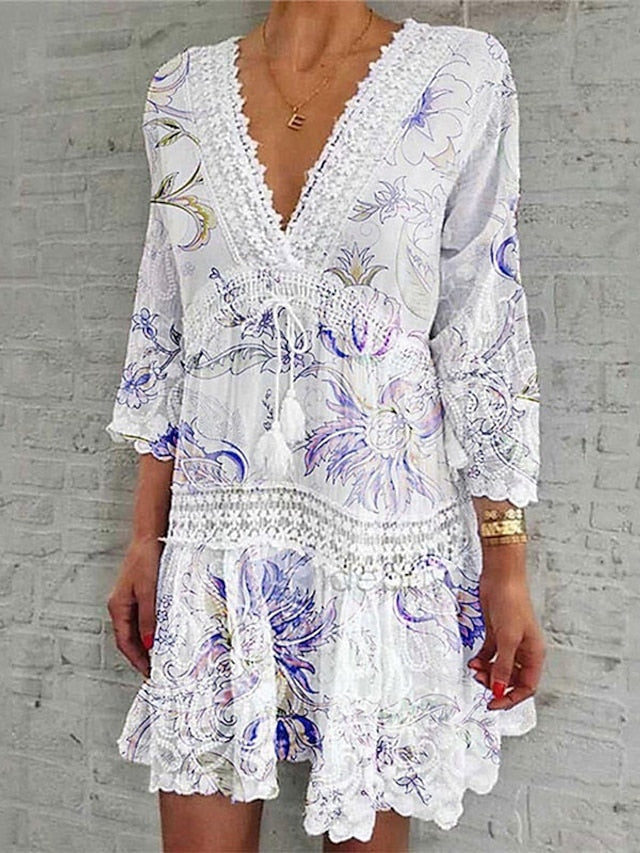 Elegantes Sommerkleid mit Details