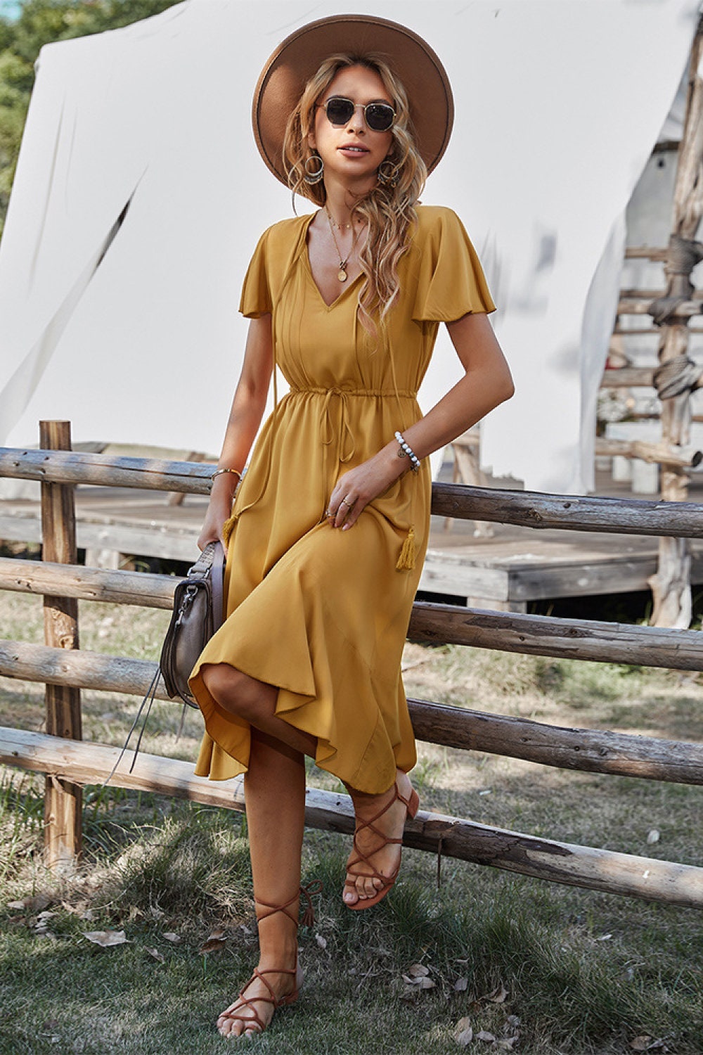 Robe Midi Femme à Manches Courtes – Robe d’Été Bohème avec Taille Élastique et Ourlet Volanté