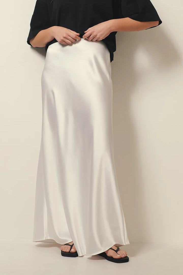 Tiphaine - Jupe satinée taille haute, élégante et raffinée pour toutes les occasions