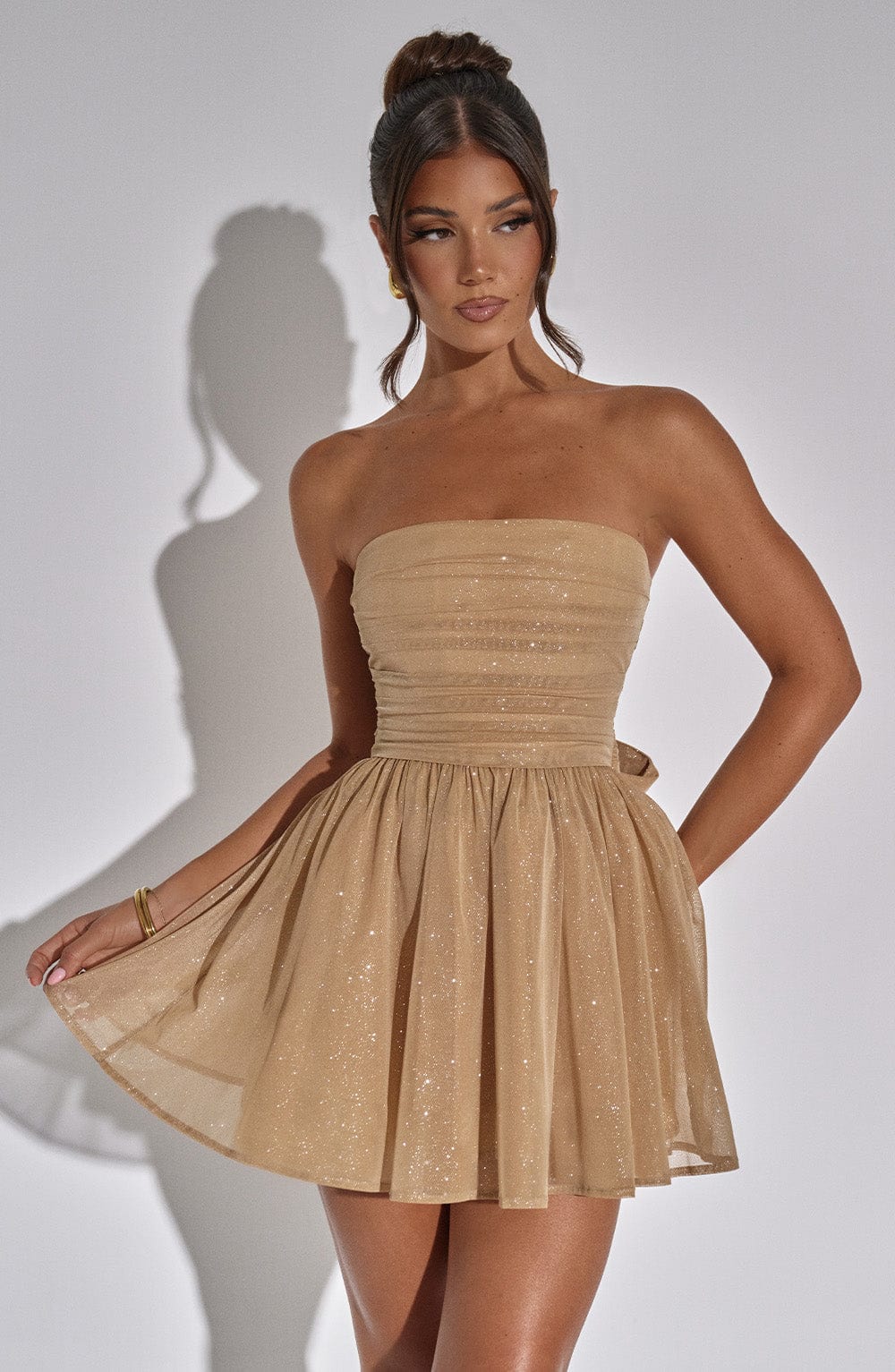 Robe scintillante sans manches