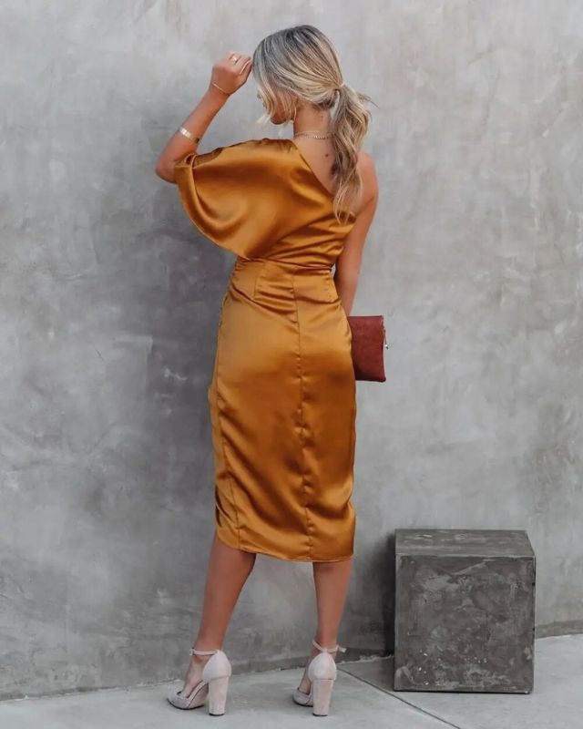 Abiti Casi Casiane – Eleganza senza tempo, fascino incantevole