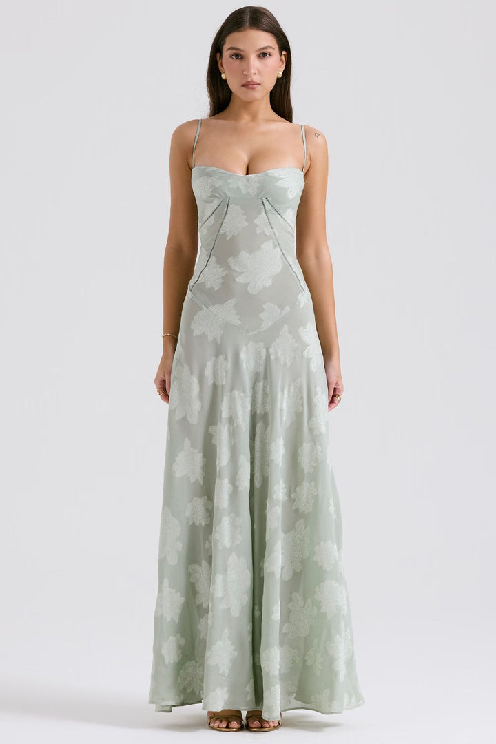 Robe Romantique en Dentelle Vintage avec Tissu Lamé Scintillant – Élégance et Raffinement pour Occasions Spéciales