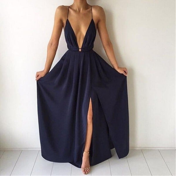 Robe Longue Fendue à Décolleté Plongeant – Glamour Assuré pour Soirée, Mariage ou Gala
